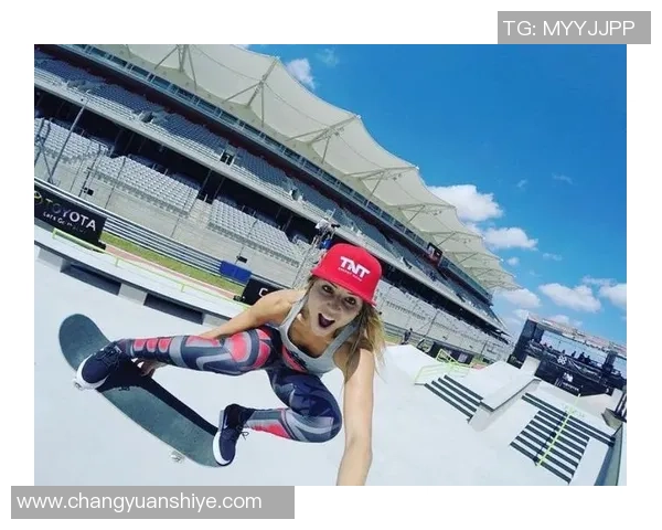 专访滑板女神赵静揭秘成功之道与未来发展方向 专访滑板女神赵静揭秘成功之道与未来发展方向